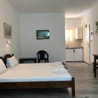 Studio (2 Adults)