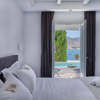 Suite with Sea View & Plunge Pool