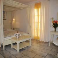 Double or Twin Room with Sea View