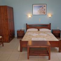 Studio (2 Adults)