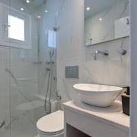 Studio (3 Adults)