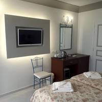 Budget Basement Twin Room with no Balcony 