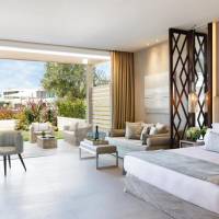 Deluxe Junior Suite Private Garden Sea View (2-3 adults)