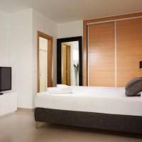 Studio (2 Adults)