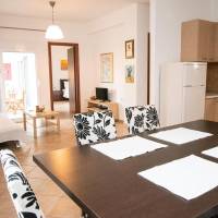Two-Bedroom Apartment (5 Adults)