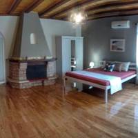 Two-Bedroom Apartment with Fireplace