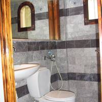 Studio (2 Adults)