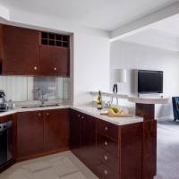 One-Bedroom Suite with Kitchen