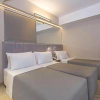 Room #5507865