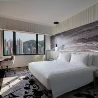 Premium Queen Room with City or Park/Harbour View - Top Floors