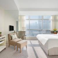Premier Queen Room