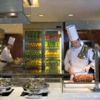 Staycation Package - Pacific Grand Room with HKD200 dining credit and Late check out 3pms 