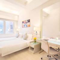 iPlus Premier Twin Room