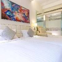 Room #17214737