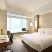 Superior Queen Room with City View