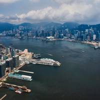 Deluxe Victoria Harbour King Room