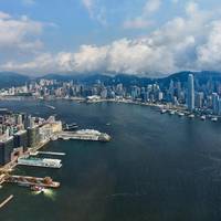 Grand Victoria Harbour with King Bed