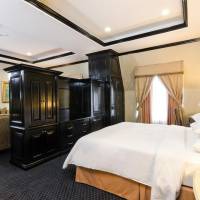  1 KING BED JUNIOR SUITE