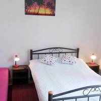 Double or Twin Room with External Bathroom