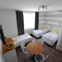 Studio (3 Adults)