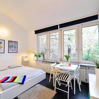 Studio (3 Adults)