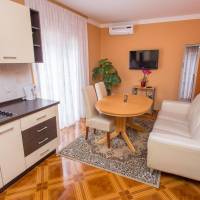 Two-Bedroom Apartment Ground floor with Terrace (4 Adults)