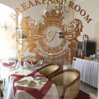Suite with Balcony and Sea View