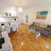 One-Bedroom Apartment with Balcony