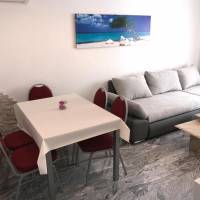 Two-Bedroom Apartment (2-6 Adults)