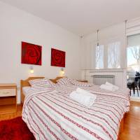 One-Bedroom Apartment (4 Adults)