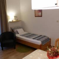 Two-Bedroom Apartment (4-5 Adults)