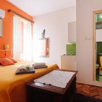 Studio with Shared Terrace (3 adults)