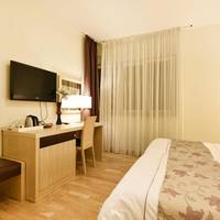 Twin Room - 4 Dalmatinskog Sabora Street