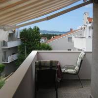 Studio with Balcony and Garden View