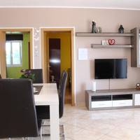 Apartment with Terrace and Sea View