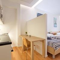 Deluxe Apartment with Hot Tub