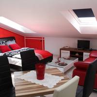 Studio (2 Adults)