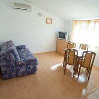 One-Bedroom Apartment with Balcony