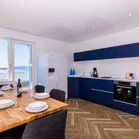 Superior Three-Bedroom Apartment with Sea View