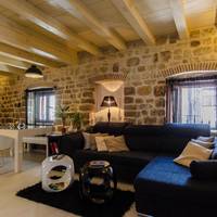 Apartment - Split Level