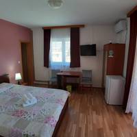 Double Room with Shared Balcony