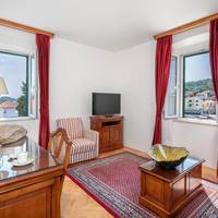 Deluxe Twin Room with Sea View