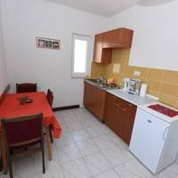 One-Bedroom Apartment with Terrace (3 Adults)