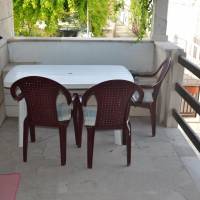 Studio (4 Adults)