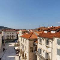 Comfort Four-Bedroom Apartment - Ispod Ure 3 Street