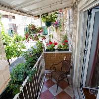 Two-Bedroom Apartment with Balcony - Rodrigina Street