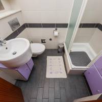 Deluxe One-Bedroom Apartment with Terrace - Omiška Street 16