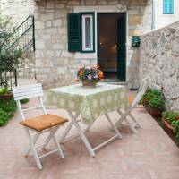 Studio (2 Adults) - Rokova Street