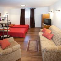 Studio - Radunica Street