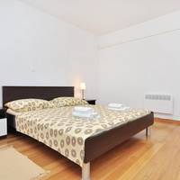 One-Bedroom Apartment with Balcony